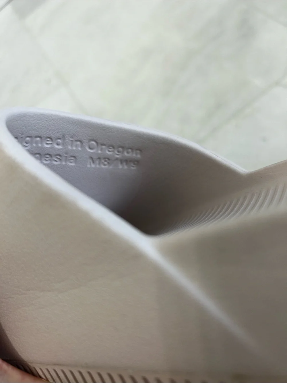 Nike Calm Slide Sandals in Barely Pinm